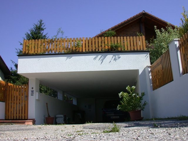 Zubau Eines Carports Aus Stahlbeton Mit Flachdach Baumeister
